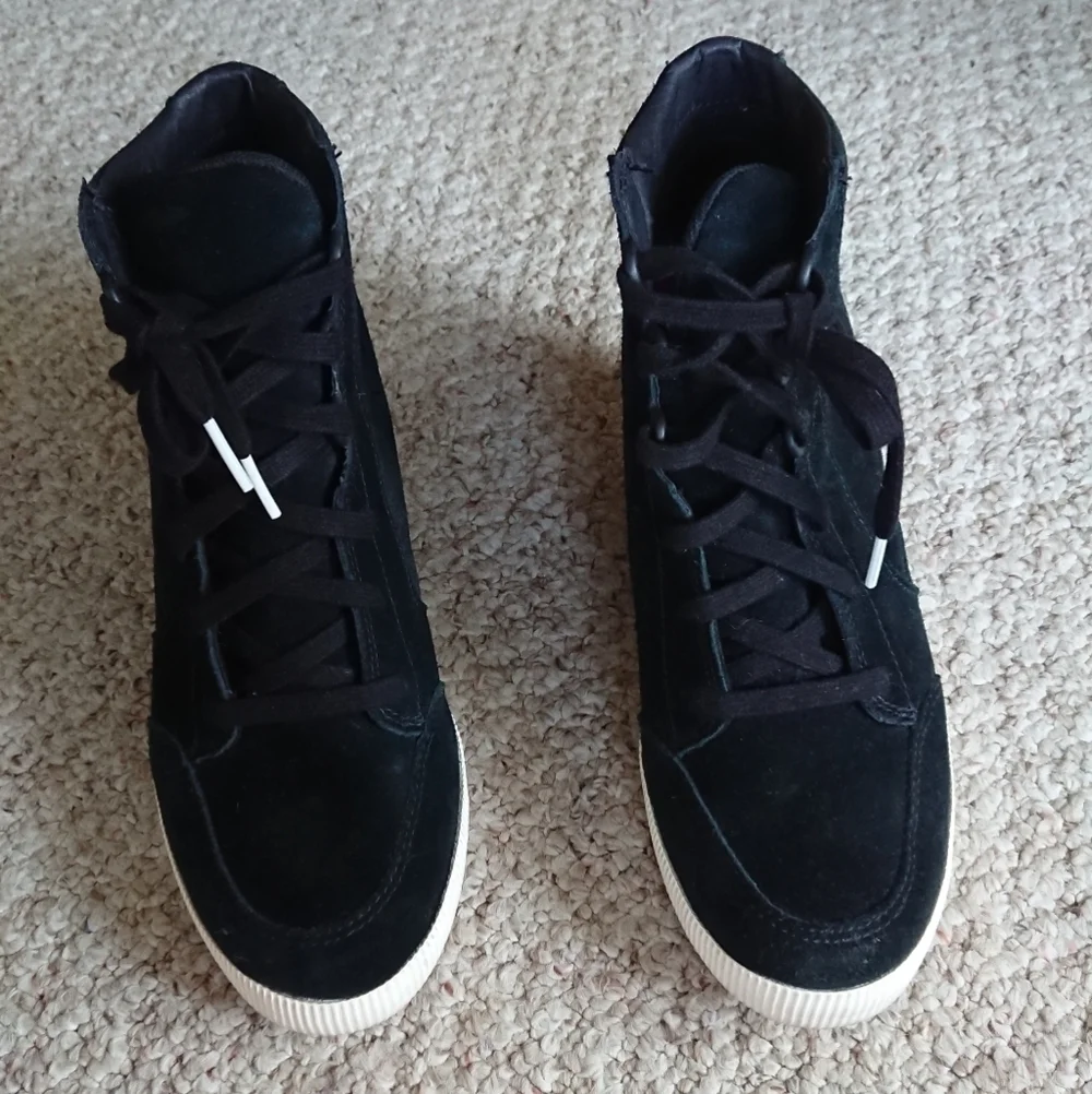 SOREL black suede Out N About Wedge II Shoe size 9.5